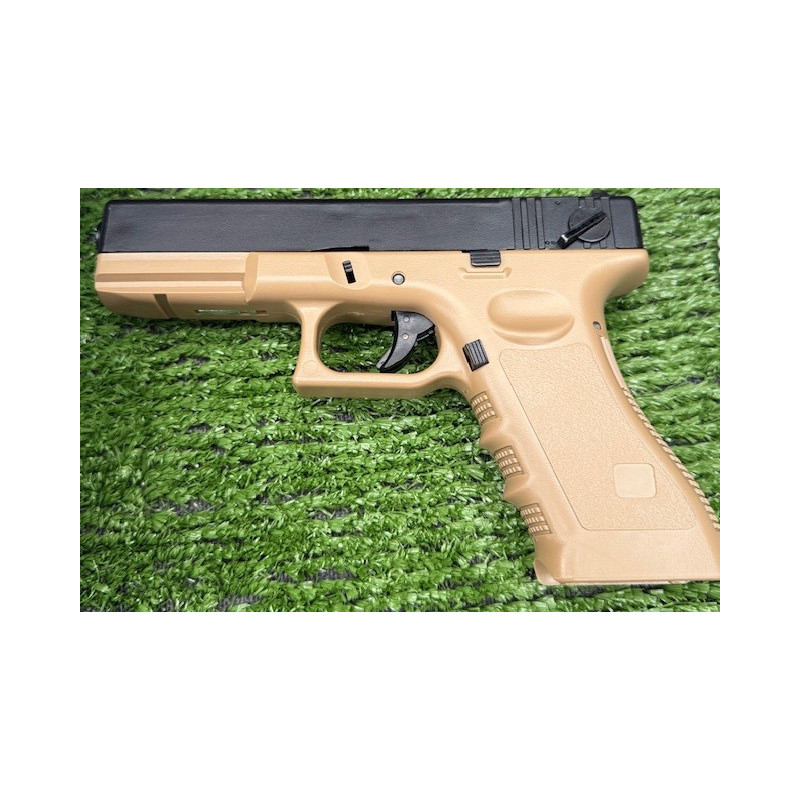 Gas airsoft pistol